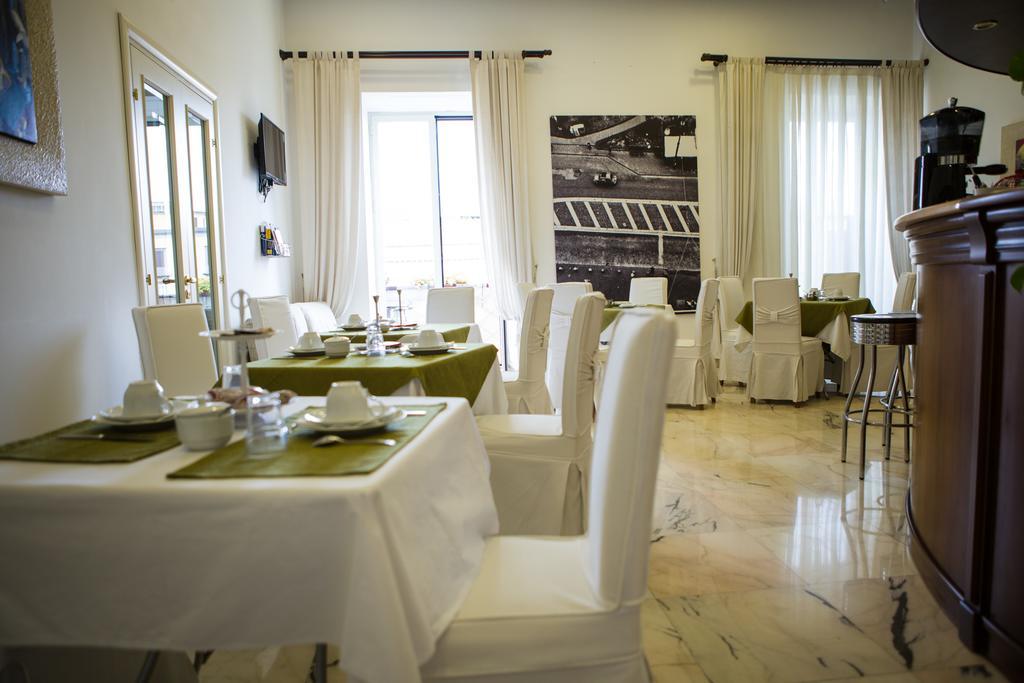 نابولي B&B Palazzo Ruffo Di Bagnara المظهر الخارجي الصورة