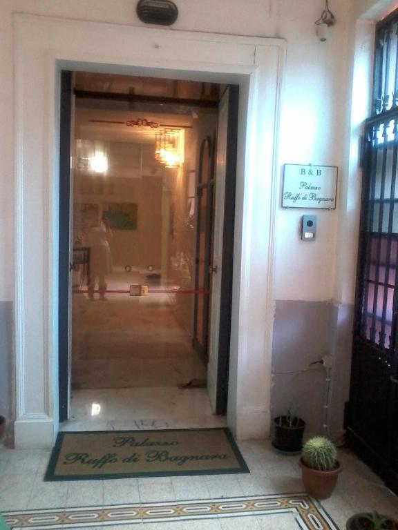 نابولي B&B Palazzo Ruffo Di Bagnara المظهر الخارجي الصورة